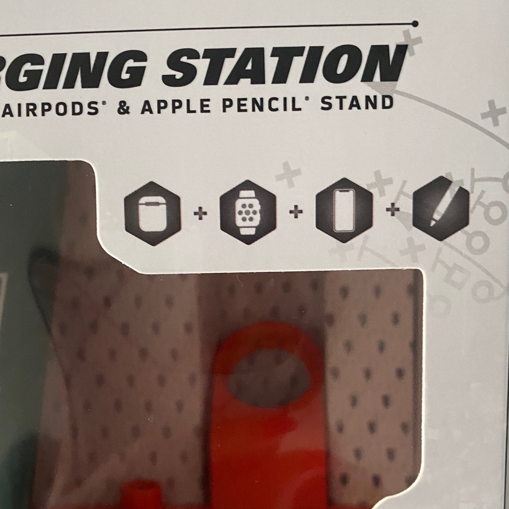 New in box University of Miami Wireless Charging Station - - Picture 4 of 8